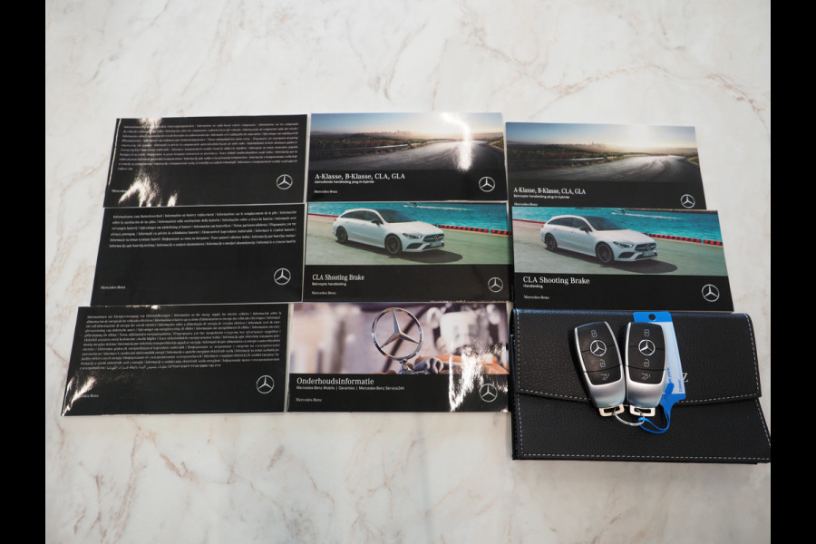 Mercedes-Benz CLA-Klasse Shooting Brake 250e Panamericana | Panoramadak | Sfeerverlichting | Leder | Camera | Widescreen | DAB