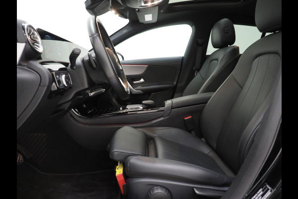 Mercedes-Benz CLA-Klasse Shooting Brake 250e Panamericana | Panoramadak | Sfeerverlichting | Leder | Camera | Widescreen | DAB