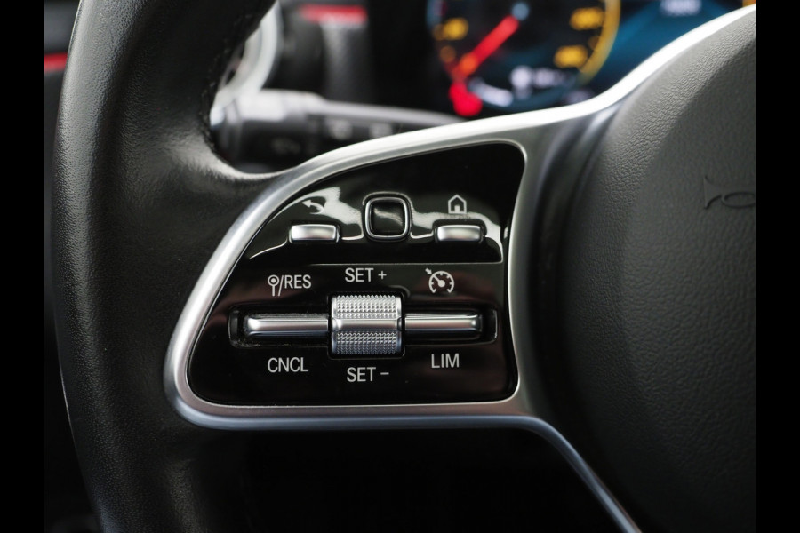 Mercedes-Benz CLA-Klasse Shooting Brake 250e Panamericana | Panoramadak | Sfeerverlichting | Leder | Camera | Widescreen | DAB