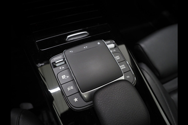 Mercedes-Benz CLA-Klasse Shooting Brake 250e Panamericana | Panoramadak | Sfeerverlichting | Leder | Camera | Widescreen | DAB