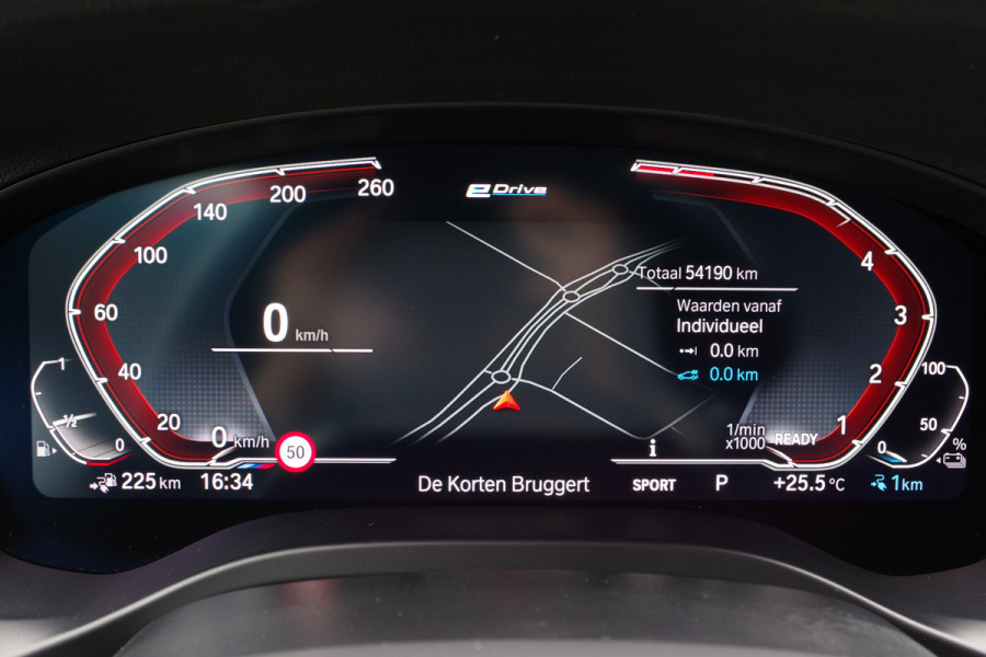 BMW X3 xDrive30e 293 PK High Executive M-sport PHEV, Trekhaak, Head-Up, Adap. Cruise Control