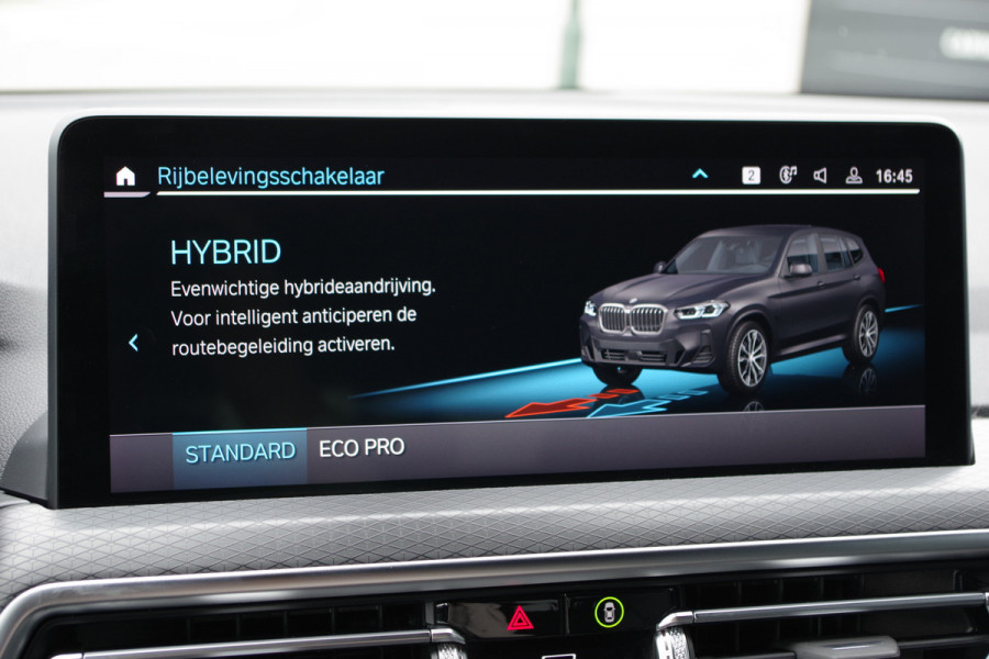 BMW X3 xDrive30e 293 PK High Executive M-sport PHEV, Trekhaak, Head-Up, Adap. Cruise Control