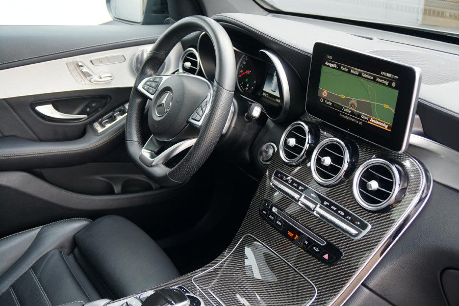 Mercedes-Benz GLC 250 4MATIC AMG + BURMESTER / LUCHTVERING / PANORAMADAK / 360 CAMERA / TREKHAAK