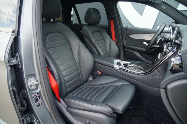 Mercedes-Benz GLC 250 4MATIC AMG + BURMESTER / LUCHTVERING / PANORAMADAK / 360 CAMERA / TREKHAAK