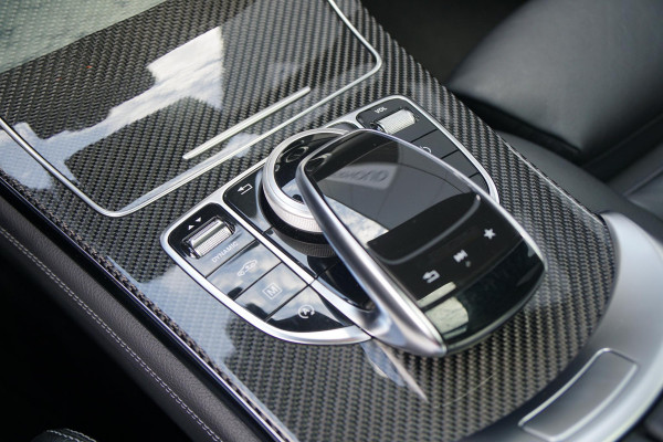 Mercedes-Benz GLC 250 4MATIC AMG + BURMESTER / LUCHTVERING / PANORAMADAK / 360 CAMERA / TREKHAAK
