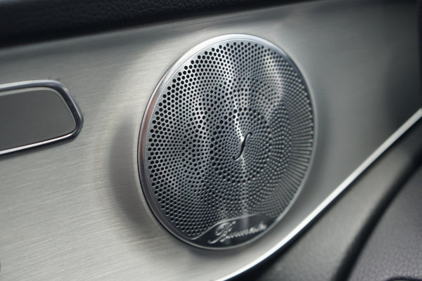 Mercedes-Benz GLC 250 4MATIC AMG + BURMESTER / LUCHTVERING / PANORAMADAK / 360 CAMERA / TREKHAAK