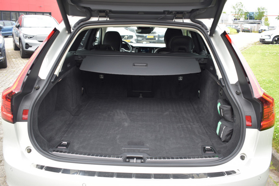 Volvo V90 B4 Mild-Hybride 197PK Inscription | Diesel | Bowers & Willkins | Head-Up | BLIS | El. Trekhaak |