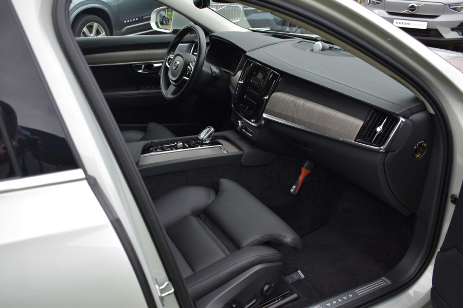Volvo V90 B4 Mild-Hybride 197PK Inscription | Diesel | Bowers & Willkins | Head-Up | BLIS | El. Trekhaak |