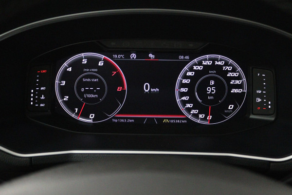 Seat Tarraco 1.5 TSI Xcellence (PANORAMADAK, ACHTERUITRIJCAMERA, PARKEERSENSOREN, NAVIGATIE, CRUISE ADAPTIEF, GOED ONDERHOUDEN)