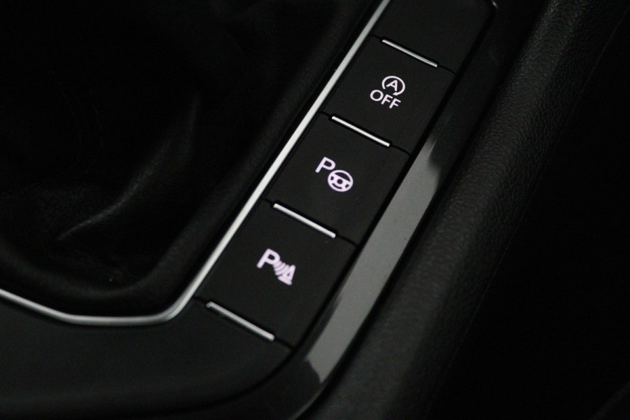 Seat Tarraco 1.5 TSI Xcellence (PANORAMADAK, ACHTERUITRIJCAMERA, PARKEERSENSOREN, NAVIGATIE, CRUISE ADAPTIEF, GOED ONDERHOUDEN)