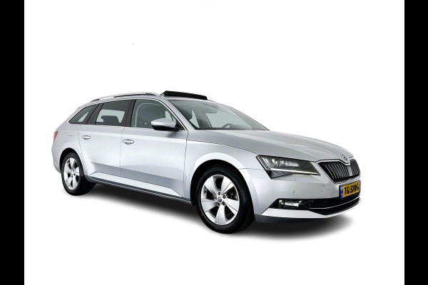 Škoda Superb Combi 1.6 TDI Clever Edition (INCL-BTW) Aut. *PANO | BI-XENON | MEMORY-PACK | NAVI-FULLMAP | HEATED-COMFORTSEATS | ECC | PRIVACY-GLASS | PARKPILOT | SHIFT-PADDLES | AMUNDSEN-AUDIO | CRUISE | TOWBAR | 17''ALU*