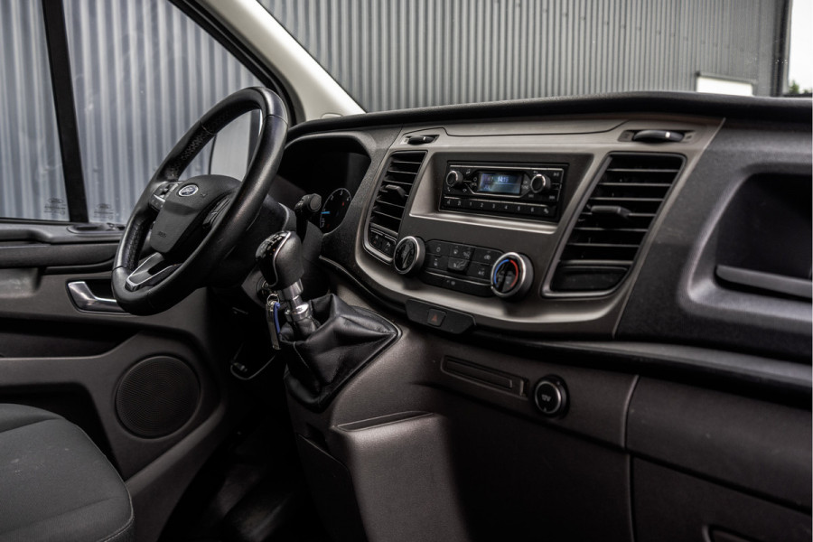 Ford Transit Custom **2.0 TDCI 131PK L2H1 | 6-Zits | Cruise | Airco | PDC | Euro 6**