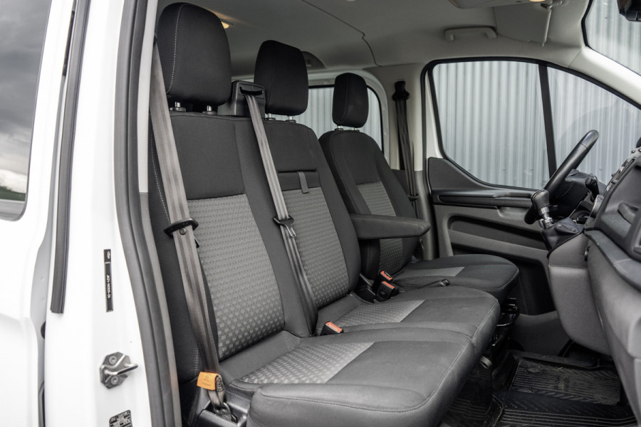 Ford Transit Custom **2.0 TDCI 131PK L2H1 | 6-Zits | Cruise | Airco | PDC | Euro 6**