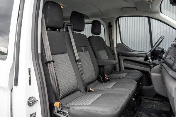Ford Transit Custom **2.0 TDCI 131PK L2H1 | 6-Zits | Cruise | Airco | PDC | Euro 6**