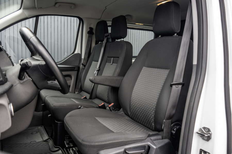 Ford Transit Custom **2.0 TDCI 131PK L2H1 | 6-Zits | Cruise | Airco | PDC | Euro 6**