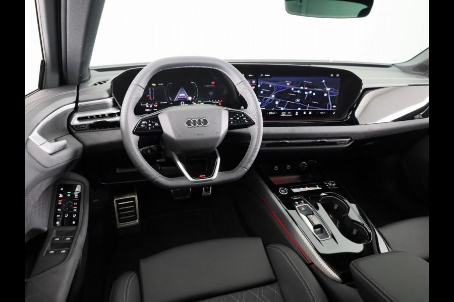 Audi A5 Avant 2.0 e-hybrid quattro S edition Competition 367pk | Panoramdak | Trekhaak | Matrix | Keyless | Adaptieve cruise controle