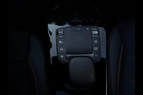 Mercedes-Benz A-Klasse 250 eAut. 218PK e AMG Line leder Pano Burmester Surround