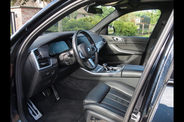 BMW X5 xDrive45e High Executive | M-Pakket | Glazen Panorama-dak | Camera | NL-Auto |