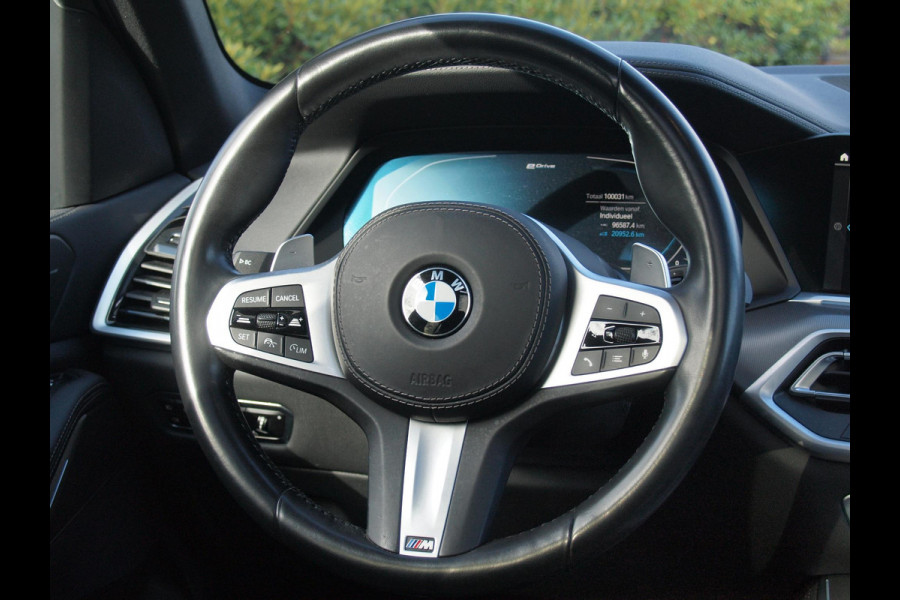 BMW X5 xDrive45e High Executive | M-Pakket | Glazen Panorama-dak | Camera | NL-Auto |