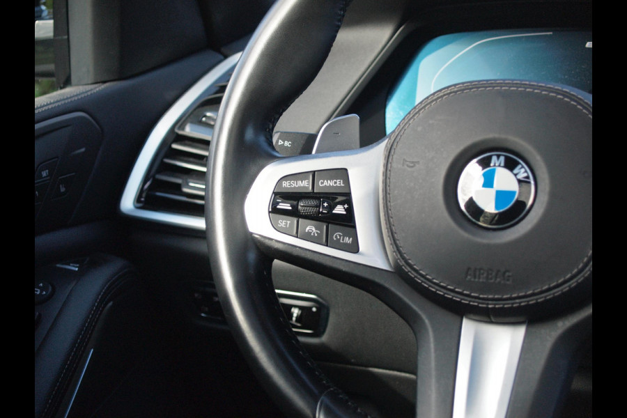 BMW X5 xDrive45e High Executive | M-Pakket | Glazen Panorama-dak | Camera | NL-Auto |