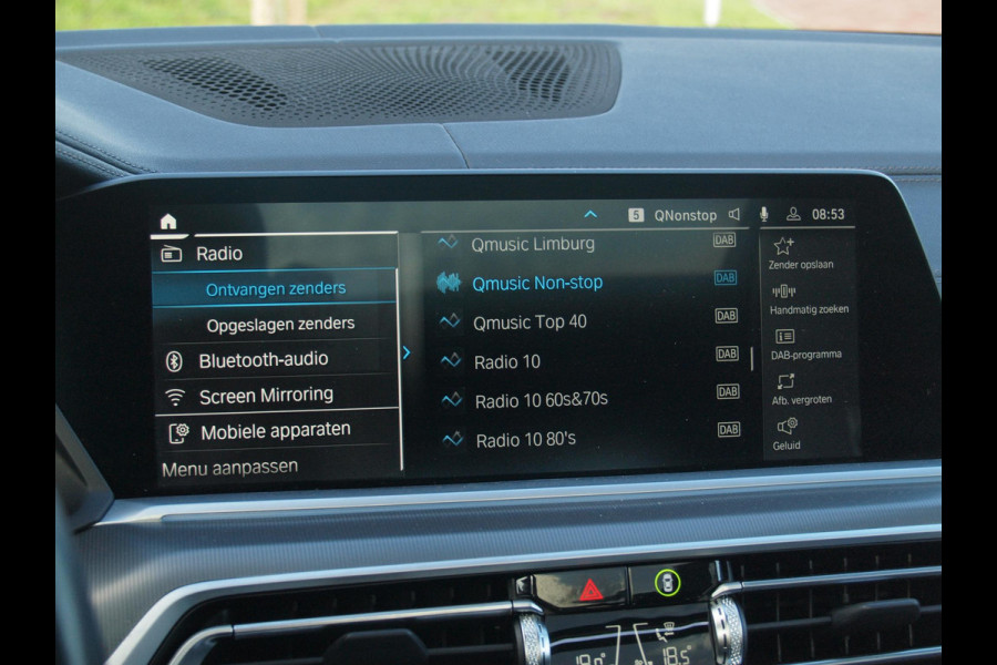 BMW X5 xDrive45e High Executive | M-Pakket | Glazen Panorama-dak | Camera | NL-Auto |