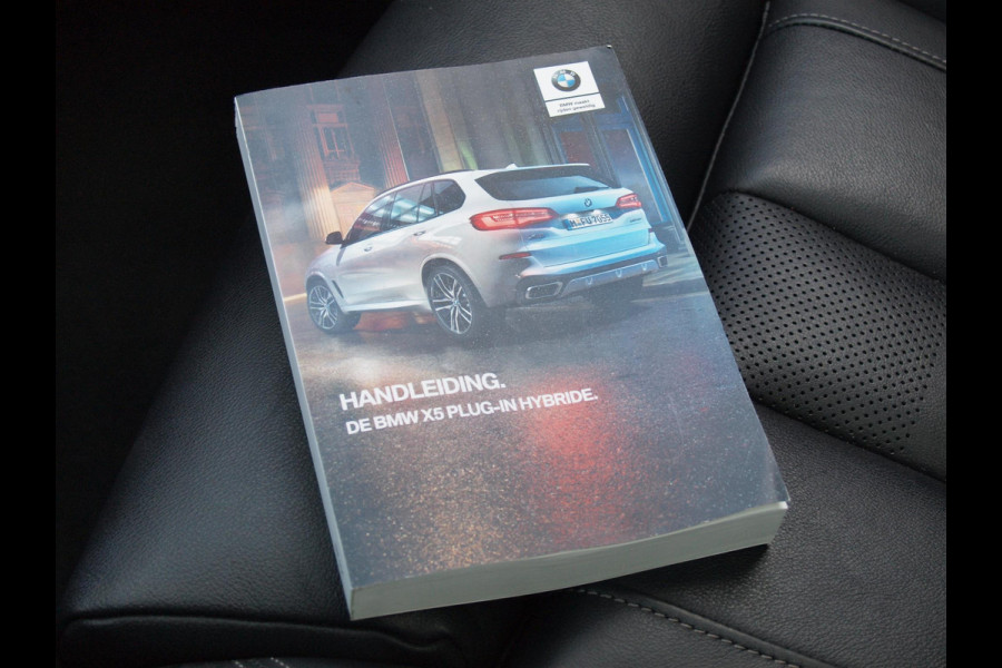 BMW X5 xDrive45e High Executive | M-Pakket | Glazen Panorama-dak | Camera | NL-Auto |
