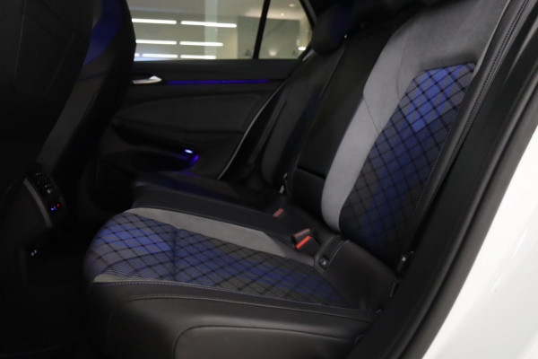 Volkswagen Golf 2.0 TSI R 4Motion Akra/Pano/Camera/Carplay/VOL