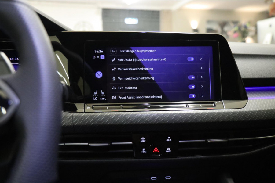 Volkswagen Golf 2.0 TSI R 4Motion Akra/Pano/Camera/Carplay/VOL