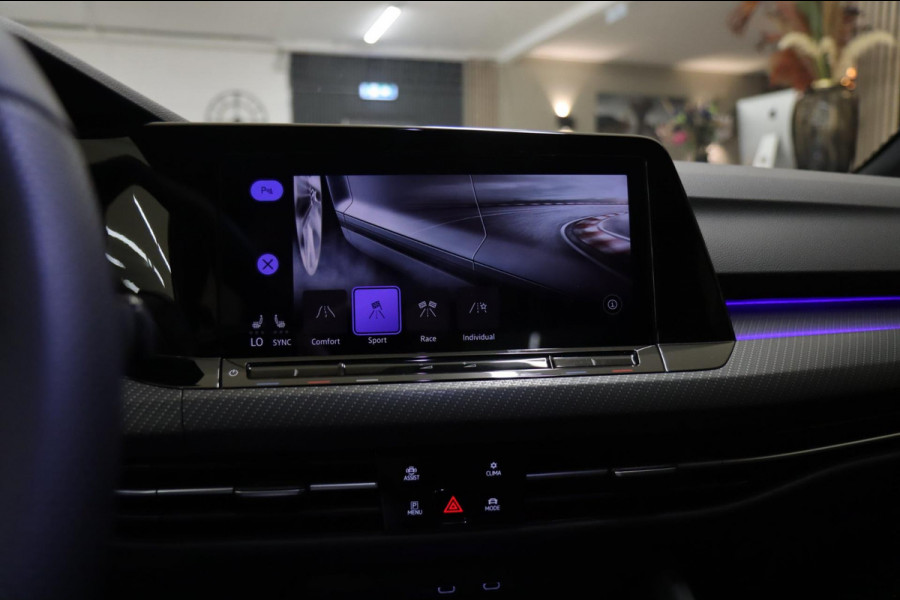 Volkswagen Golf 2.0 TSI R 4Motion Akra/Pano/Camera/Carplay/VOL