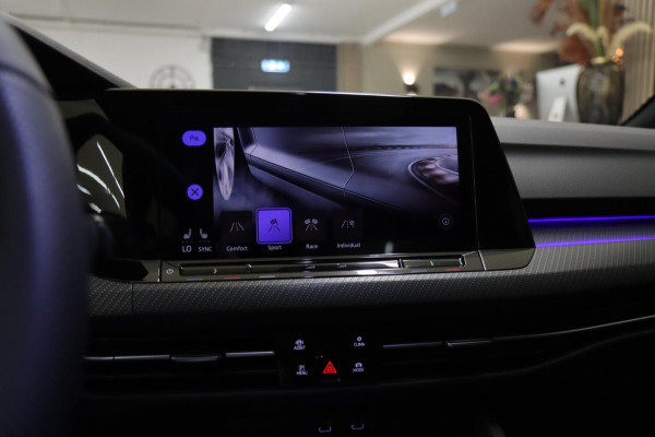 Volkswagen Golf 2.0 TSI R 4Motion Akra/Pano/Camera/Carplay/VOL