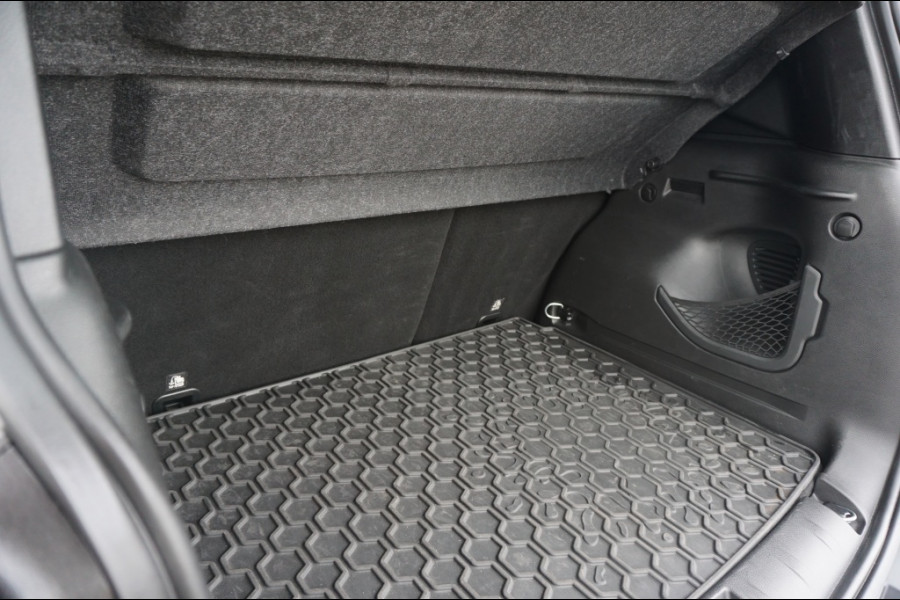 Jeep Renegade 120PK Limited ADAPTIVE | NAVI | 19'LMV | PARKSENS V+A | LEER!