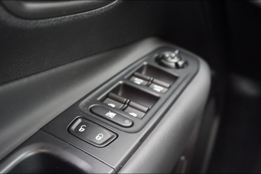 Jeep Renegade 120PK Limited ADAPTIVE | NAVI | 19'LMV | PARKSENS V+A | LEER!