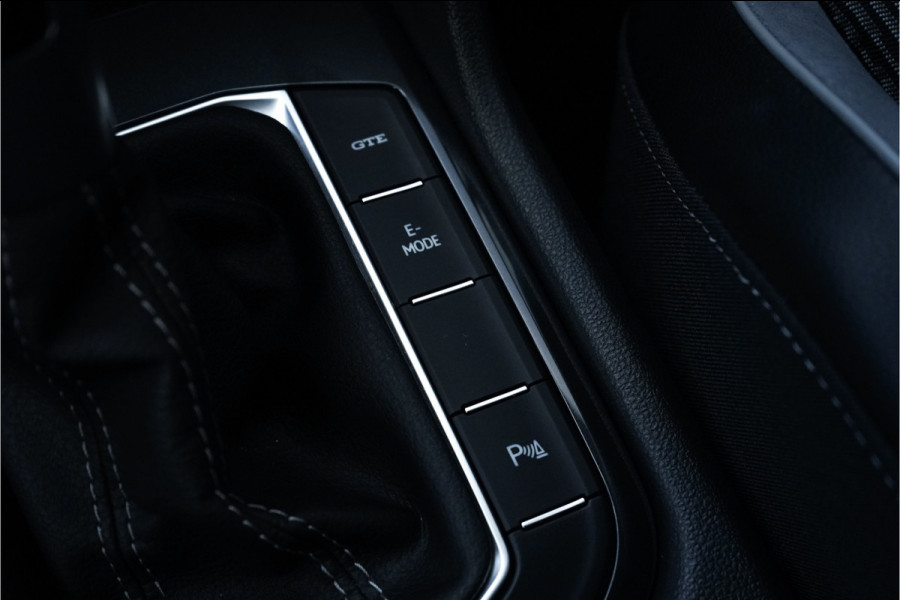 Volkswagen Tiguan 1.4 TSI eHybrid R-Line Black Pack ACC Stuur & Stoelverw Camera