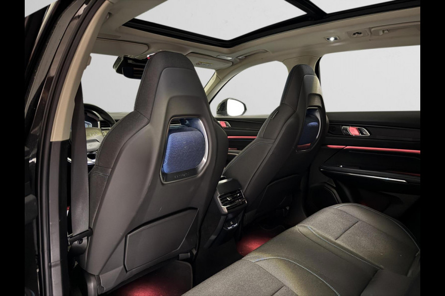 Lynk & Co RS Shadow Edition 01 | 262PK | Pano | 360° Cam | Trekhaak | Navi | Adapt. Cruise | Elek. Klep | BTW Auto