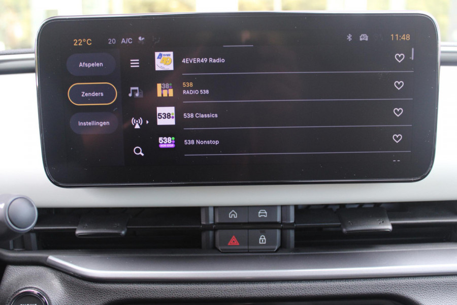 Fiat 600 1.2 110PK Hybrid LA PRIMA | NAVIGATIE | LEDEREN BEKLEDING | ELEKTRISCH BEDIENBARE BESTUURDERSSTOEL MET MASSAGE FUNCTIE | VOORSTOELEN VERWARMD | KEYLESS ENTRY | ADAPTIVE CRUISE CONTROL | SCHAKELFLIPPERS | APPLE CARPLAY | ACHTERUITRIJ CAMERA | DODEHOEKDETECTIE | DAB+ RADIO | DRAADLOOS LADEN |