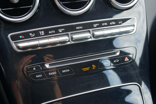 Mercedes-Benz C-Klasse Estate 220 CDI Sport Edition Premium Plus + TREKHAAK / NAVIGATIE / DODEHOEKDETECTIE / STOELVERWARMING