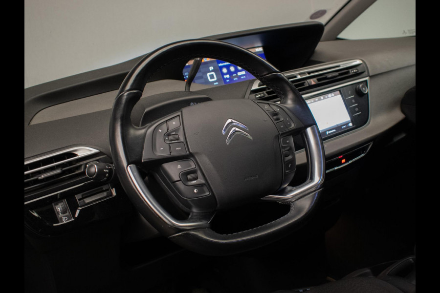 Citroën Grand C4 Spacetourer 1.2 PureTech Shine Sport 7p (PANORAMADAK,NAVI,CAMERA,LMVELGEN,CRUISE,CLIMATE,SPORTSTOELEN,NETTESTAAT)