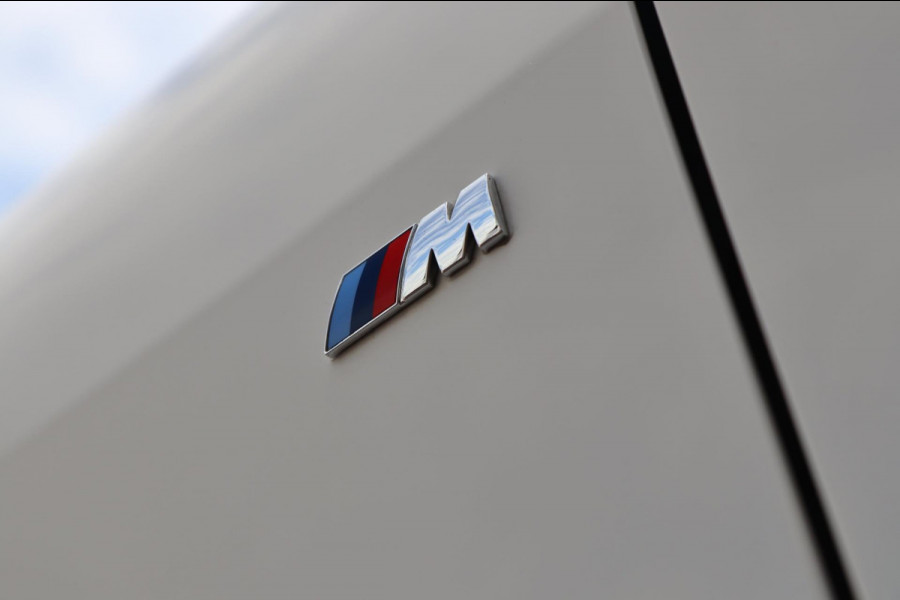 BMW 2 Serie Gran Coupé 218i M Sport / LIVE COCKPIT / HUD / CARPLAY / TREKHAAK / SFEERVERLICHTING