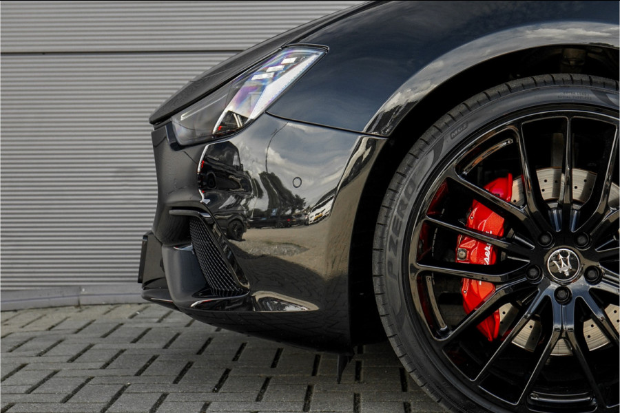 Maserati Ghibli 3.0 V6 Modena SQ4 430PK H/K Schuifdak Stoelventilatie 21"
