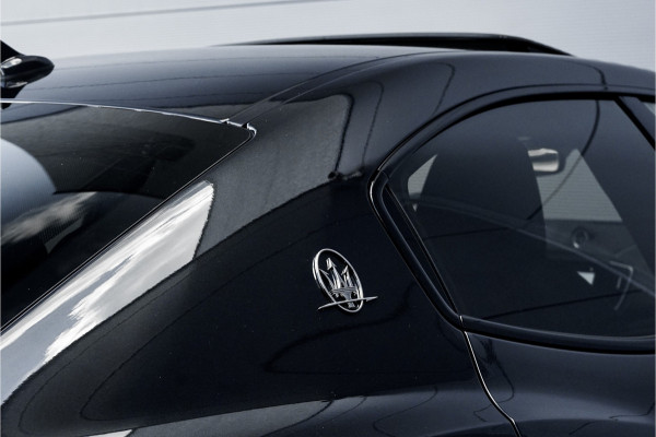 Maserati Ghibli 3.0 V6 Modena SQ4 430PK H/K Schuifdak Stoelventilatie 21"