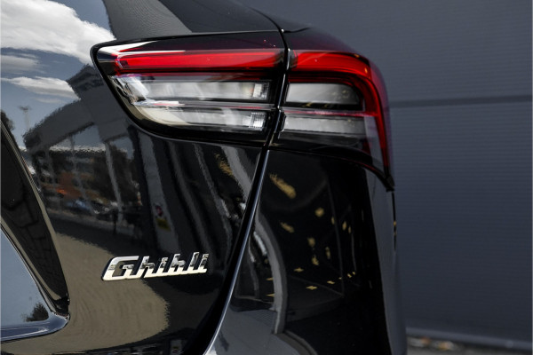Maserati Ghibli 3.0 V6 Modena SQ4 430PK H/K Schuifdak Stoelventilatie 21"