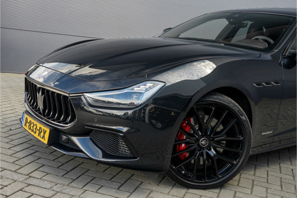 Maserati Ghibli 3.0 V6 Modena SQ4 430PK H/K Schuifdak Stoelventilatie 21"