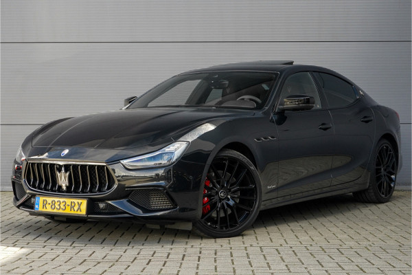 Maserati Ghibli 3.0 V6 Modena SQ4 430PK H/K Schuifdak Stoelventilatie 21"