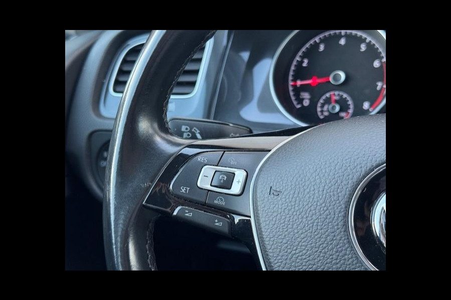 Volkswagen Golf 1.0 TSI Comfortline 7.5-Carplay-Cruise-Clima