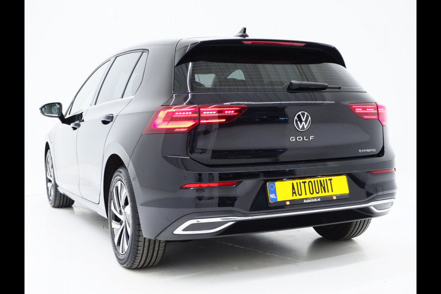 Volkswagen Golf 1.4 eHybrid Style 204PK | Massage | Head Up | Virtual | Keyless | Adaptive Cruise | Carplay | DAB