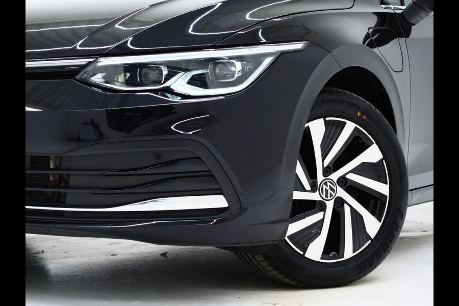 Volkswagen Golf 1.4 eHybrid Style 204PK | Massage | Head Up | Virtual | Keyless | Adaptive Cruise | Carplay | DAB