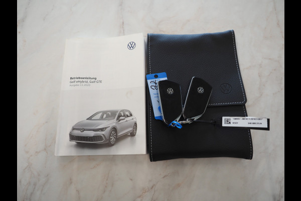 Volkswagen Golf 1.4 eHybrid Style 204PK | Massage | Head Up | Virtual | Keyless | Adaptive Cruise | Carplay | DAB