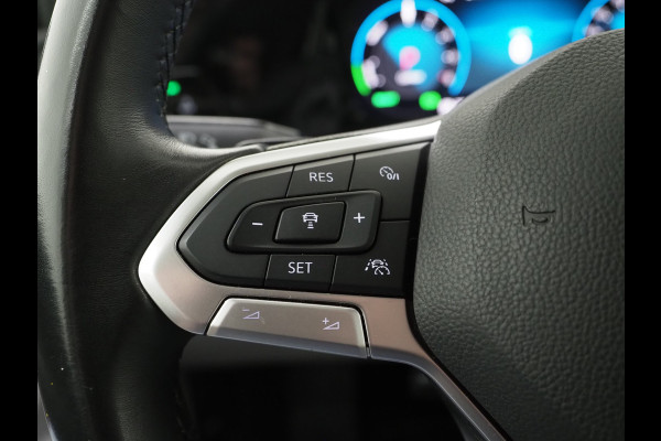 Volkswagen Golf 1.4 eHybrid Style 204PK | Massage | Head Up | Virtual | Keyless | Adaptive Cruise | Carplay | DAB