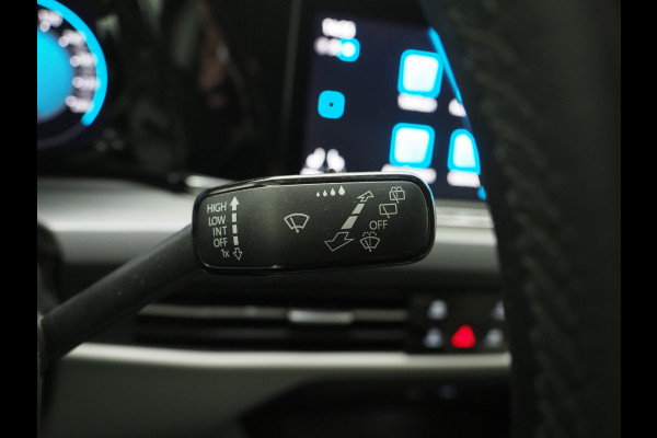 Volkswagen Golf 1.4 eHybrid Style 204PK | Massage | Head Up | Virtual | Keyless | Adaptive Cruise | Carplay | DAB