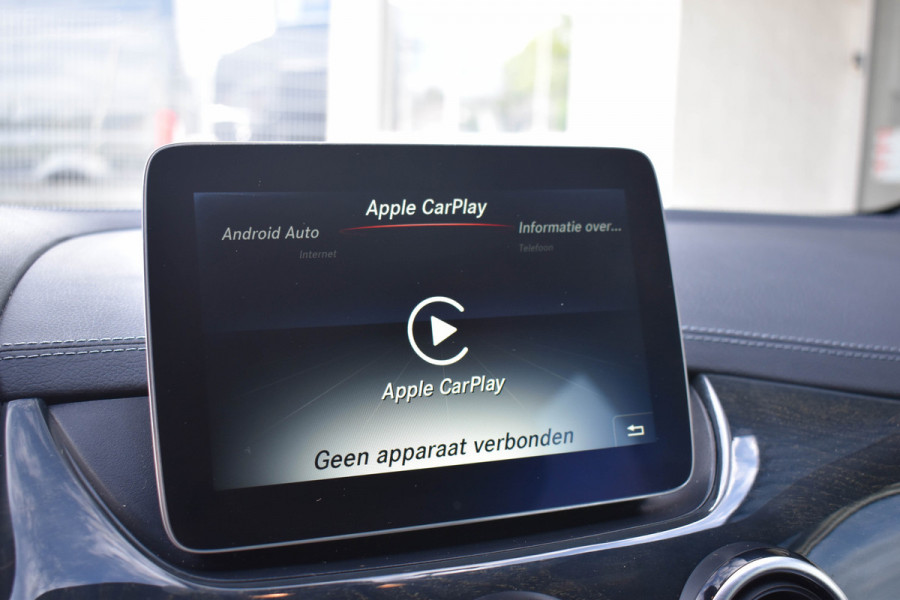 Mercedes-Benz B-Klasse 180 AMG-Line | Panoramadak | Carplay | Leder | Camera